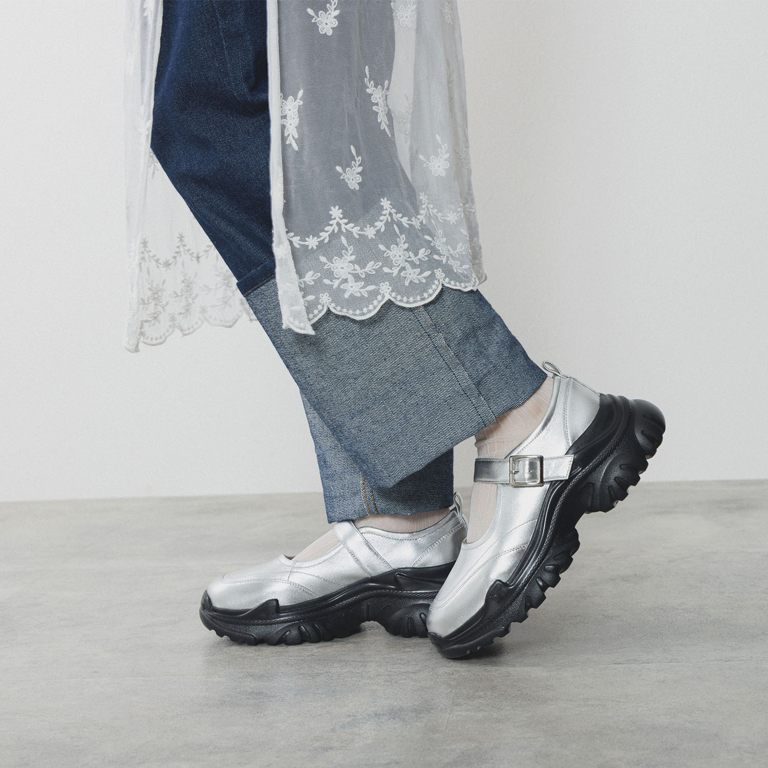 ニカル ボリュームソール メリージェーンシューズ