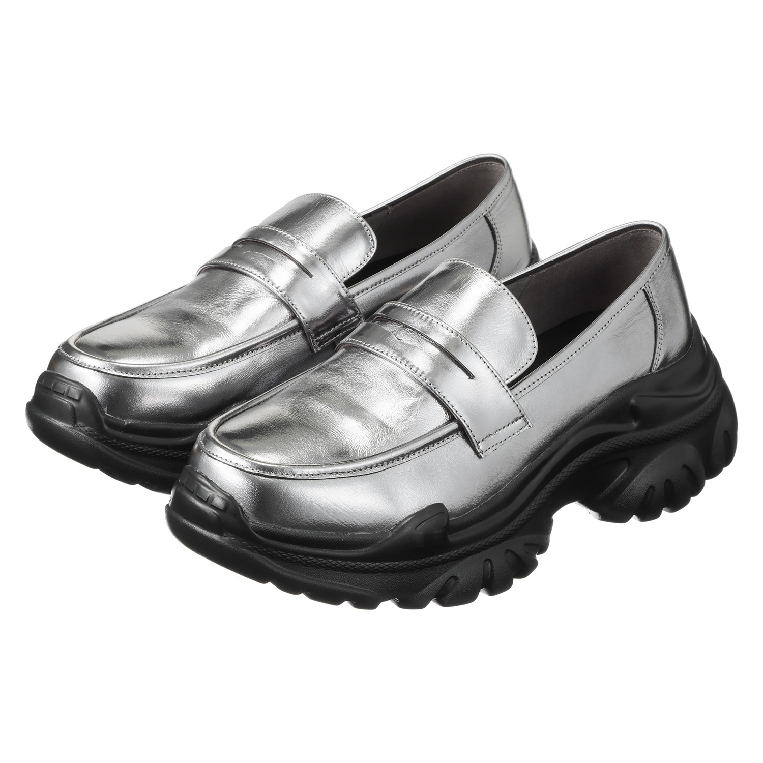 ニカル ボリュームソール ローファー