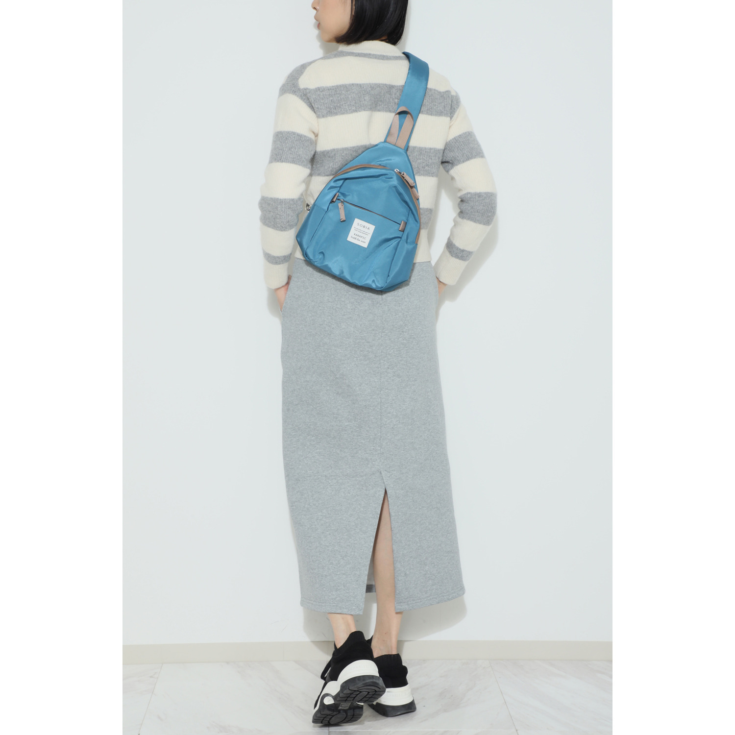 ソビア はっ水 自由に持てる！ 軽量ショルダーバッグ