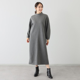 クワンティシ ストレッチポンチ ロングワンピース