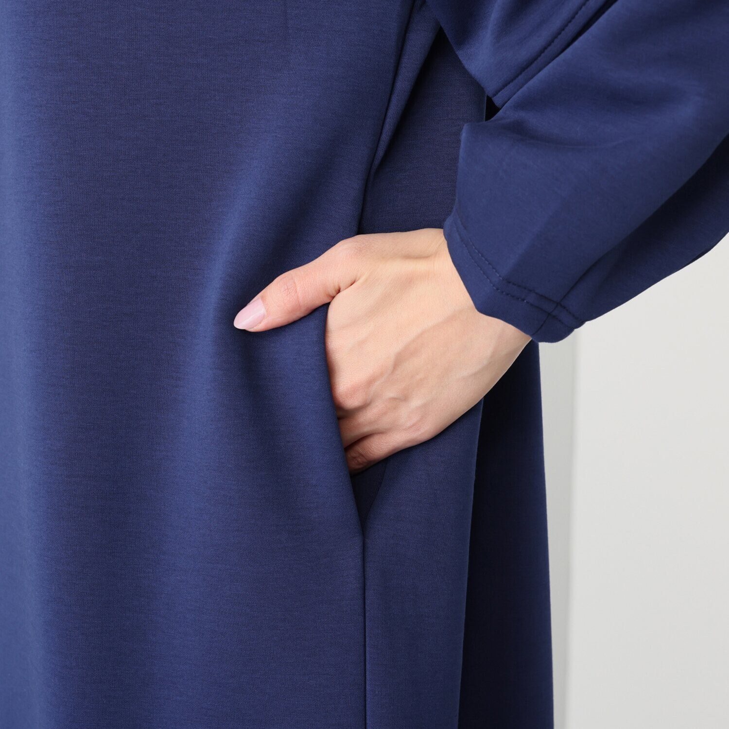 クワンティシ ストレッチポンチ ロングワンピース