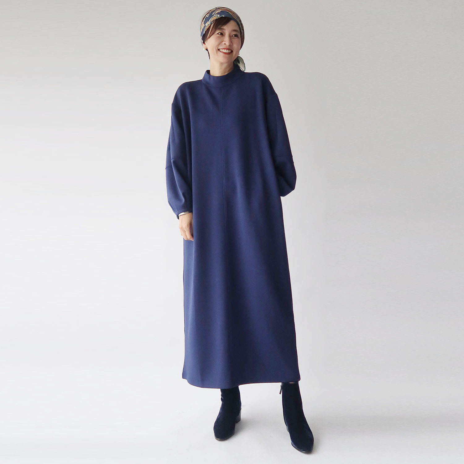 クワンティシ ストレッチポンチ ロングワンピース