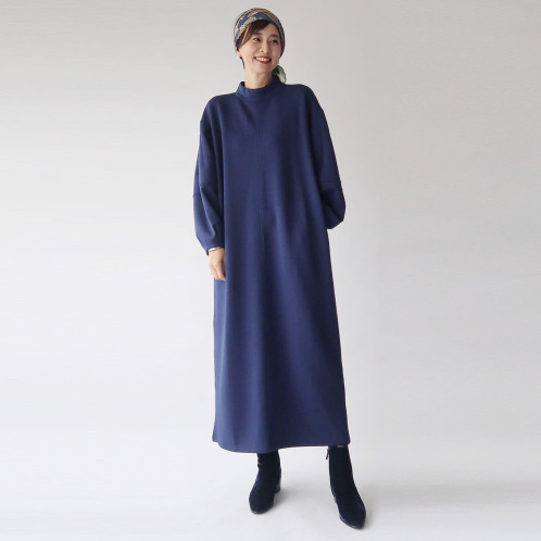 クワンティシ　ストレッチポンチ　ロングワンピース