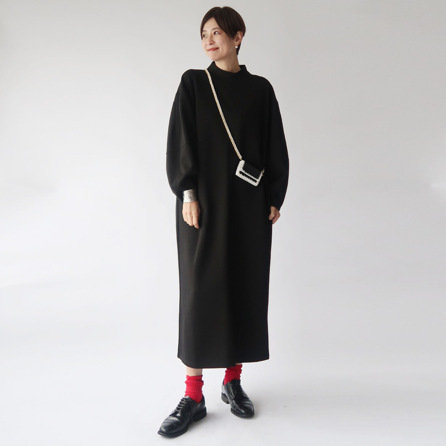 クワンティシ ストレッチポンチ ロングワンピース