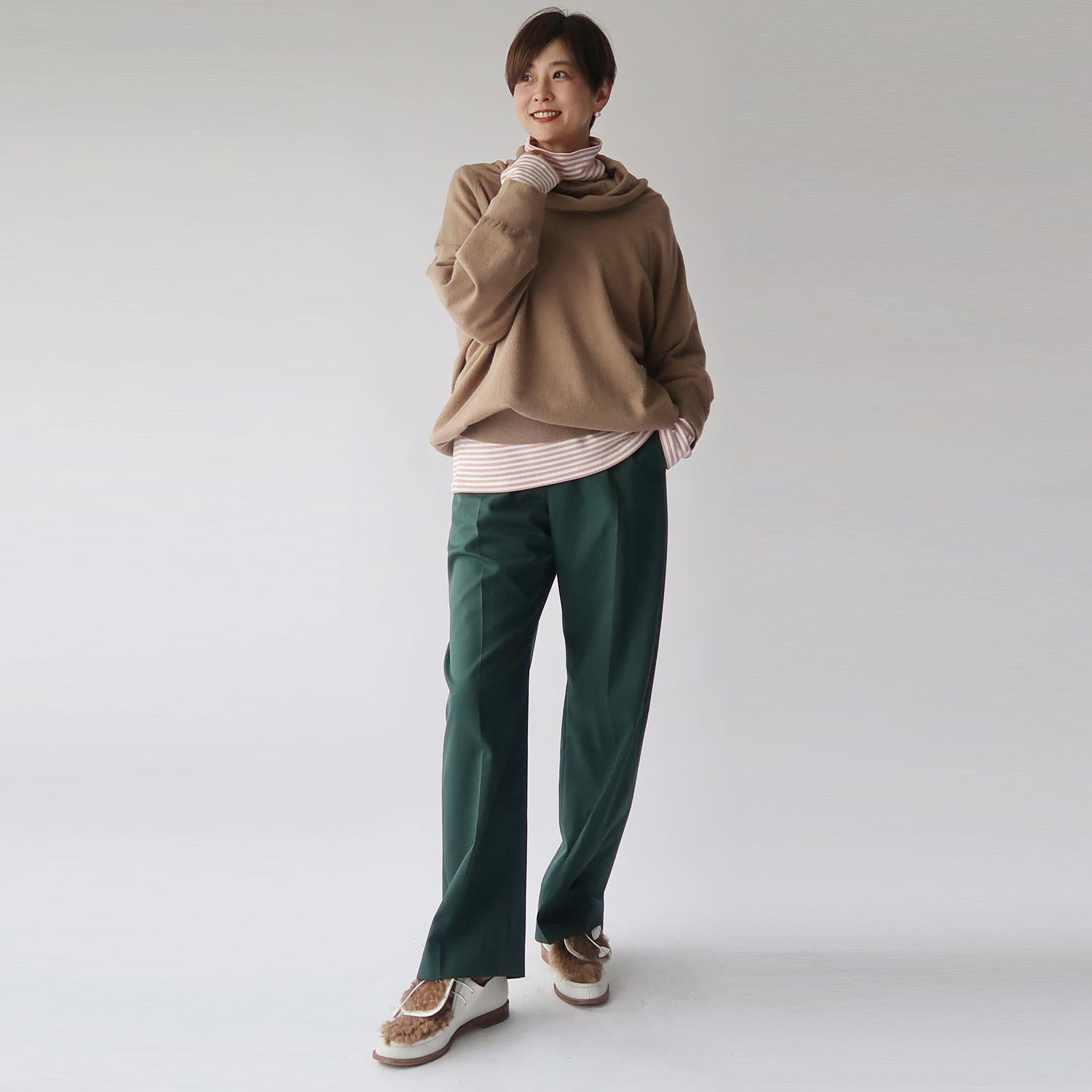 クワンティシ ボーダーカットソー ハイネックプルオーバー