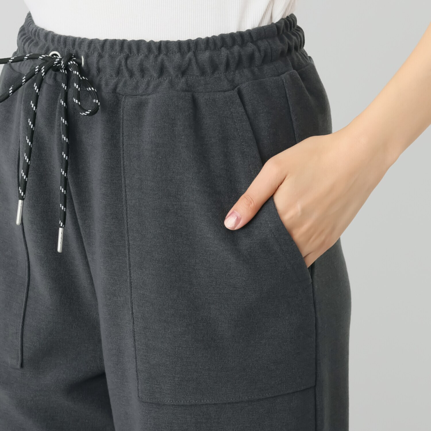 シーン セミワイド ベイカーパンツ