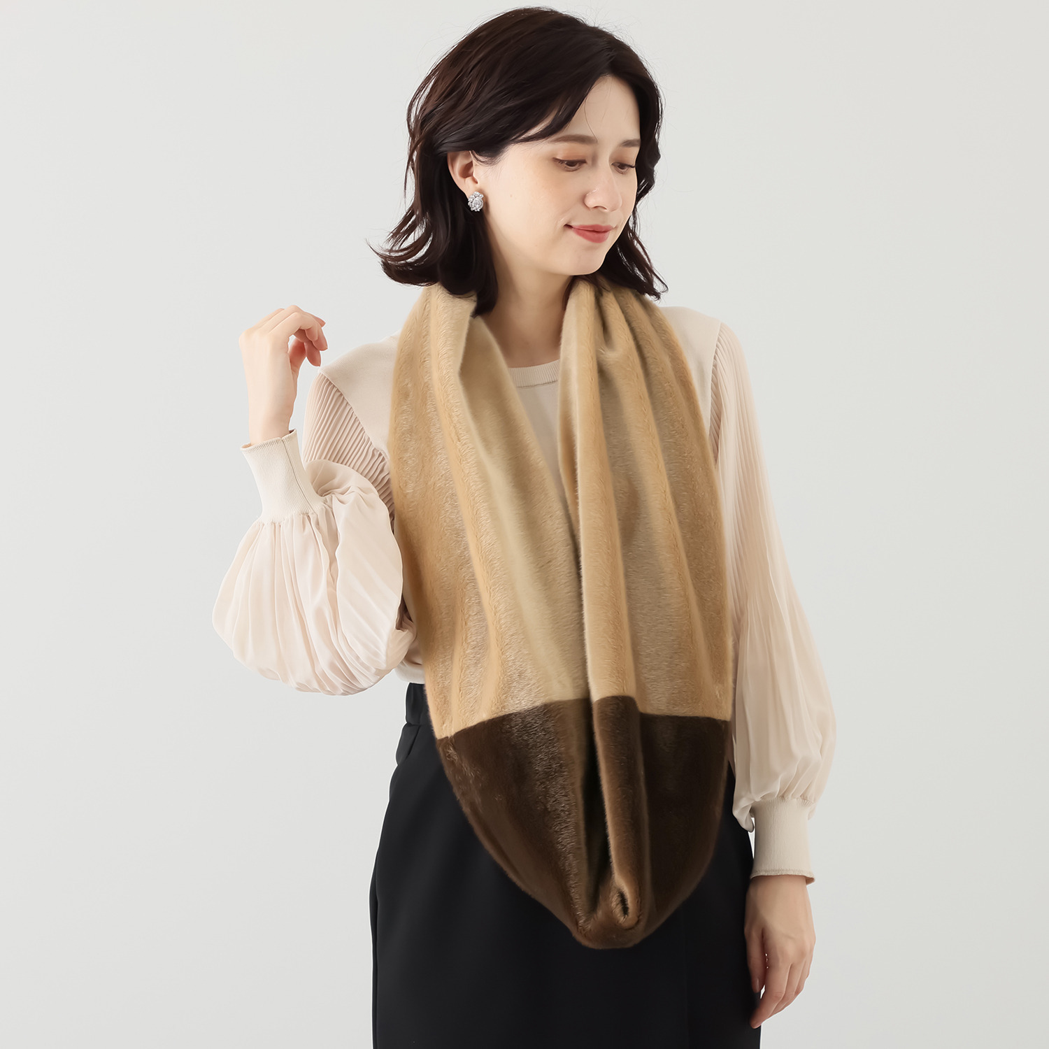 ユキコ　ハナイ カラーブロッキング シルキータッチ ラグジュアリースヌード