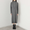 フーア フロントボタン ハイネック ニットワンピース