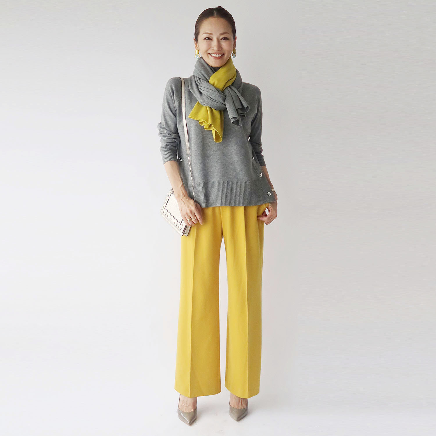 フーア ボタンアクセント ニットプルオーバー