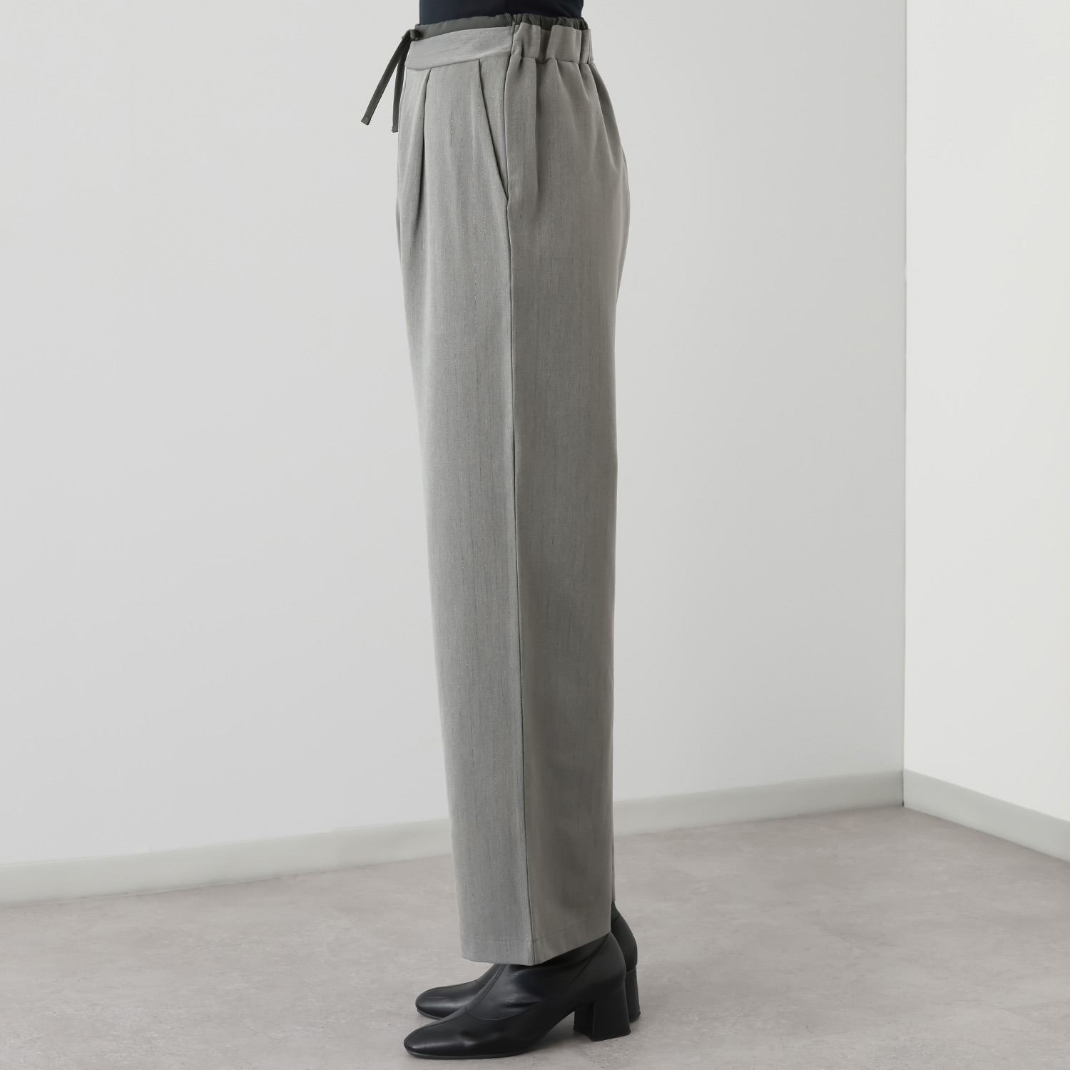 フーア ラメストライプ セミワイドパンツ