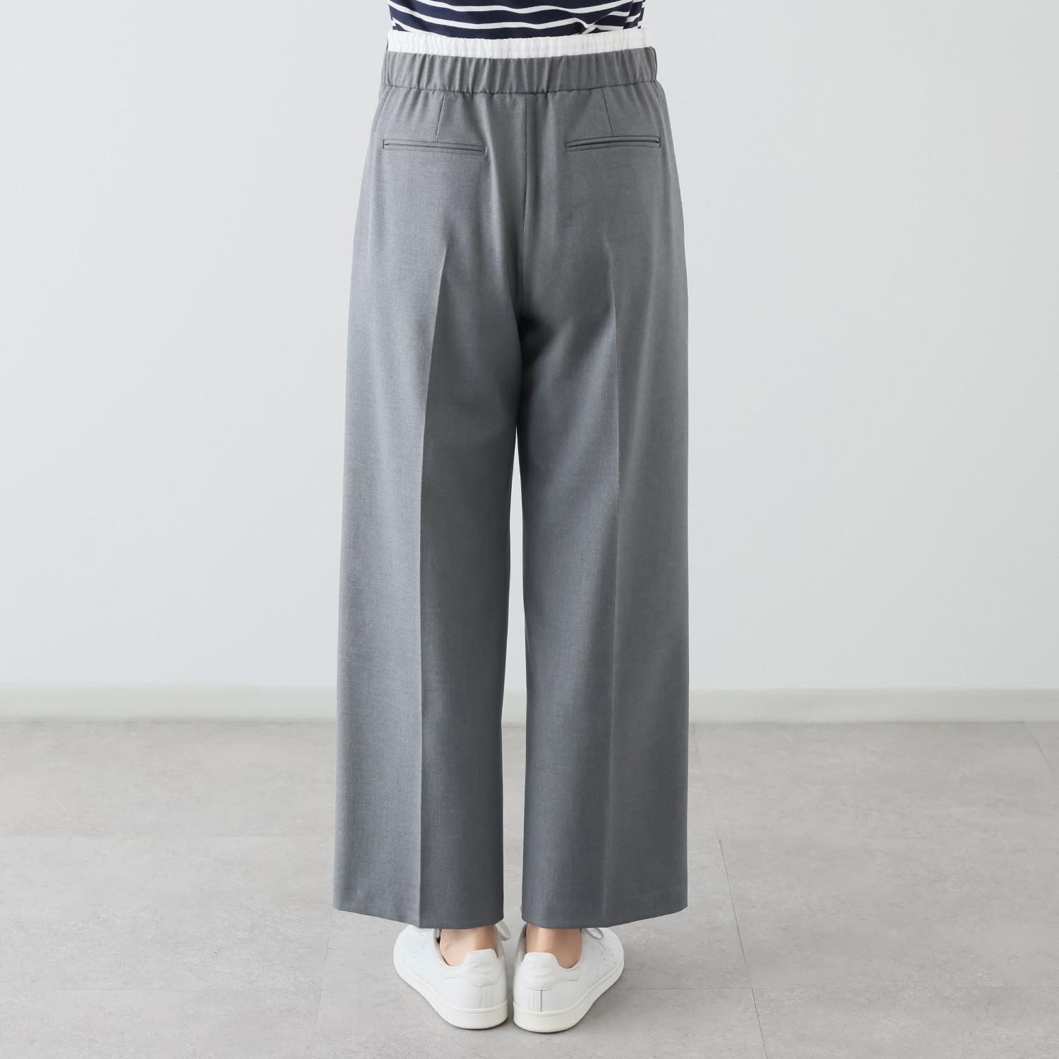 亀　恭子セレクト！ ロペ ２ウェイストレッチ チンツ加工　裏起毛 タックストレートパンツ