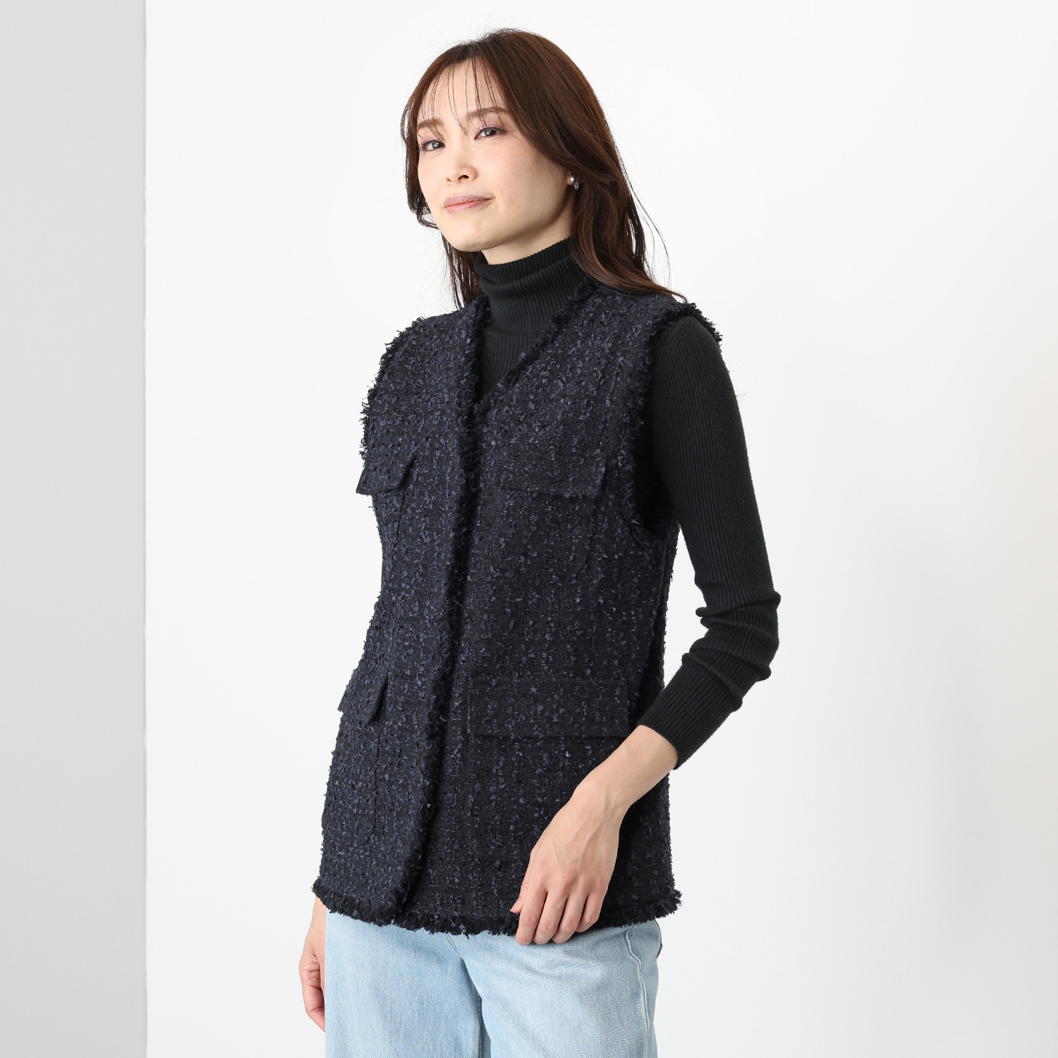 亀　恭子セレクト！ ロペ 尾州産ツイード生地使用 ポケットアクセント Ｖネックジレ