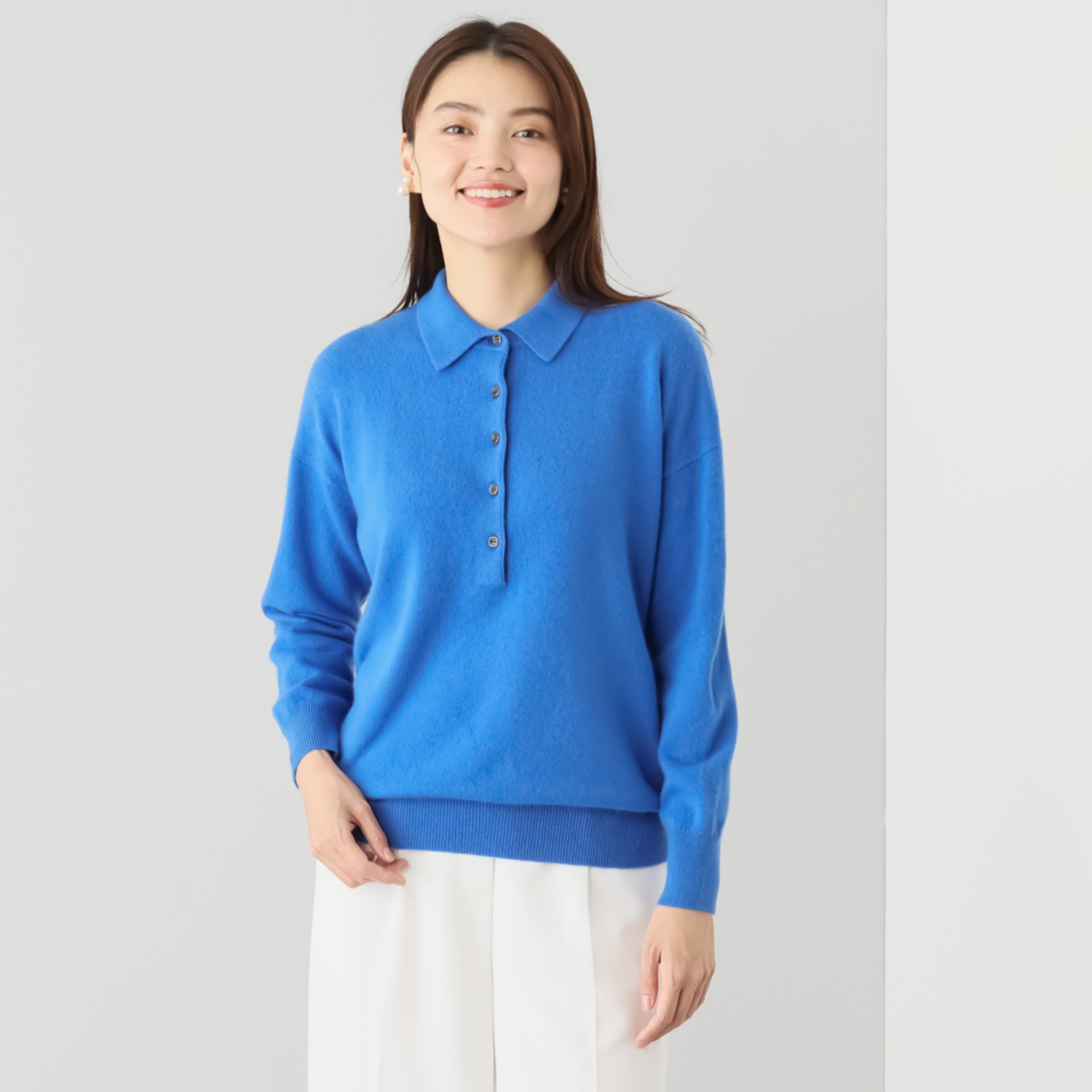 アズイズ　ビーマイセルフ バイ　ネイチャーズ モンゴルカシミヤ セミワイドシルエット ポロカラープルオーバー