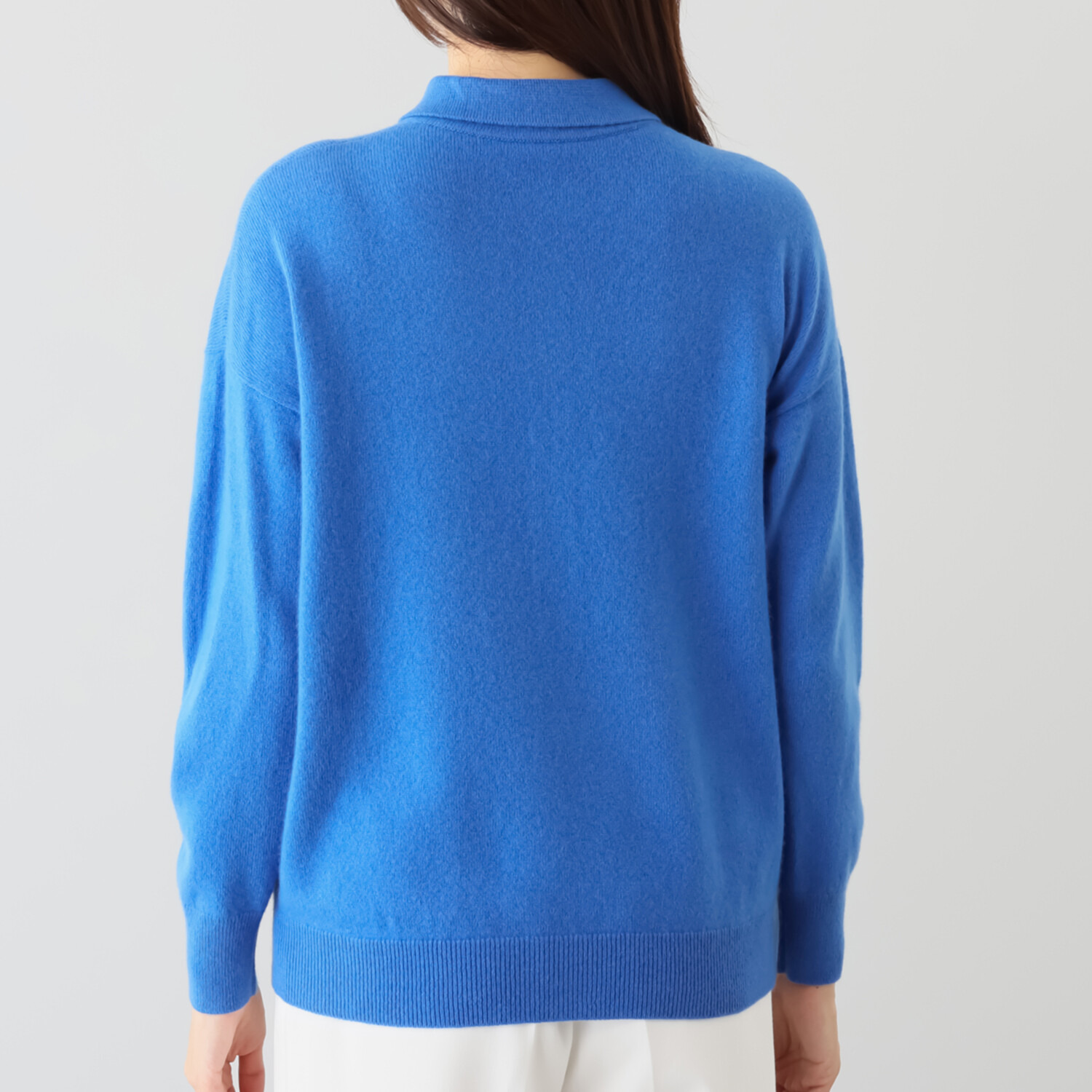 アズイズ　ビーマイセルフ バイ　ネイチャーズ モンゴルカシミヤ セミワイドシルエット ポロカラープルオーバー