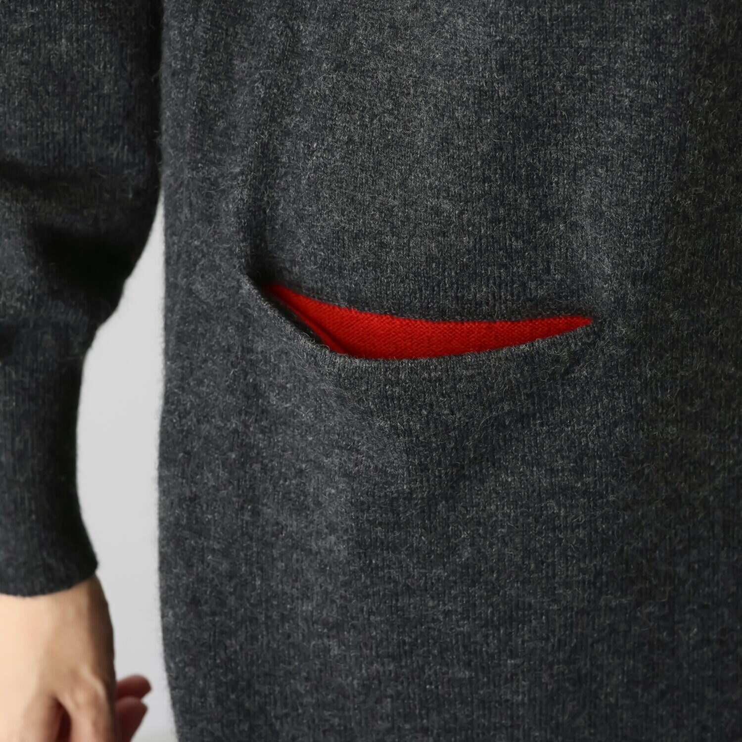 アズイズ　ビーマイセルフ バイ　ネイチャーズ モンゴルカシミヤ 配色使いワンピース