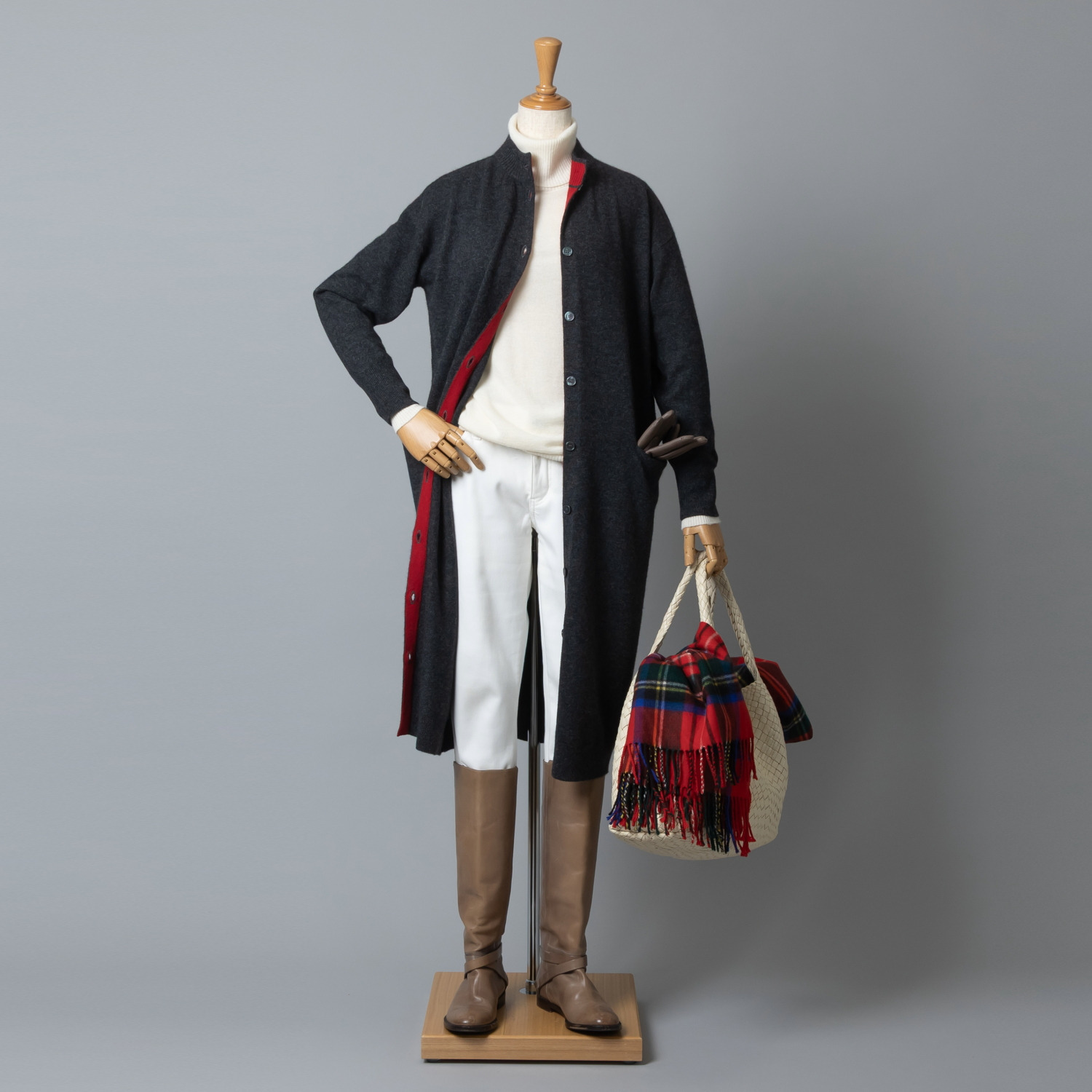 アズイズ　ビーマイセルフ バイ　ネイチャーズ モンゴルカシミヤ 配色使いワンピース