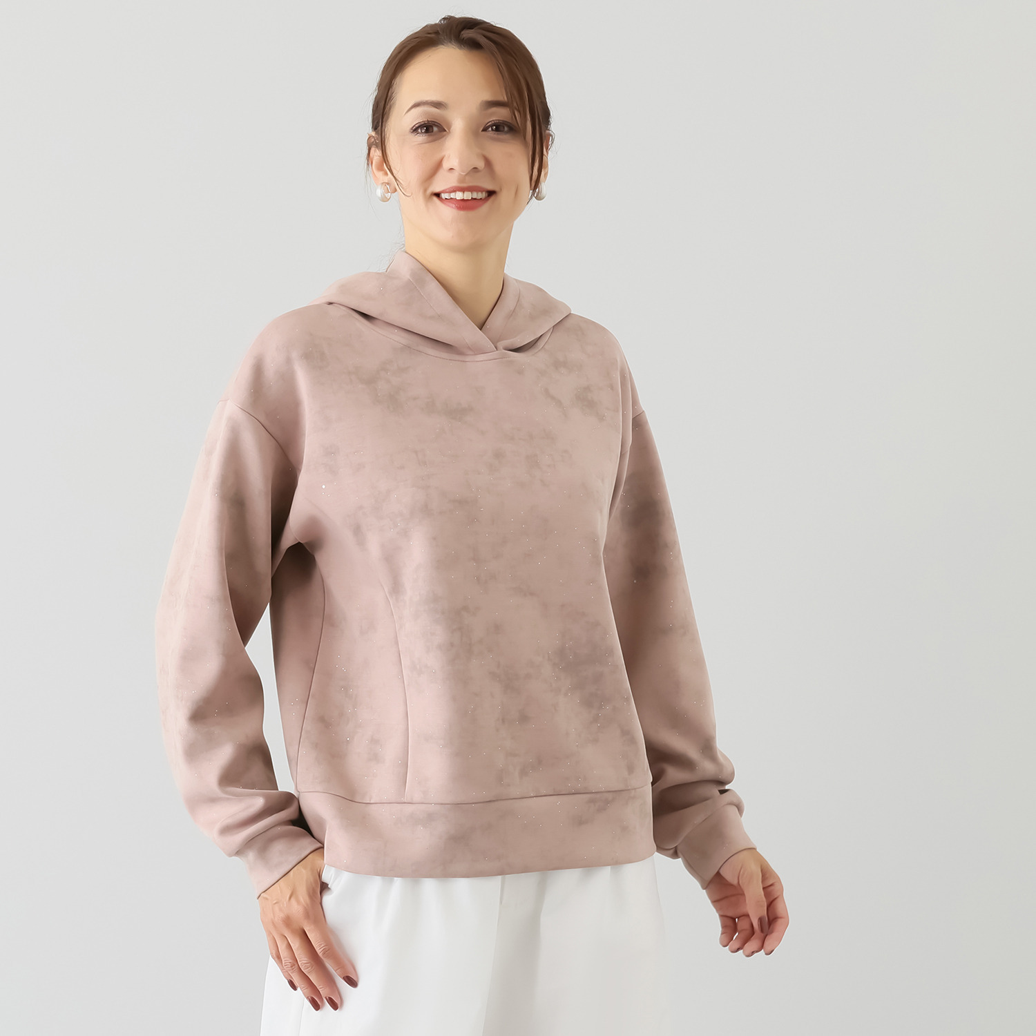 ヘブンアンドアース グリッターラメプリント アシンメトリージップ フーディープルオーバー