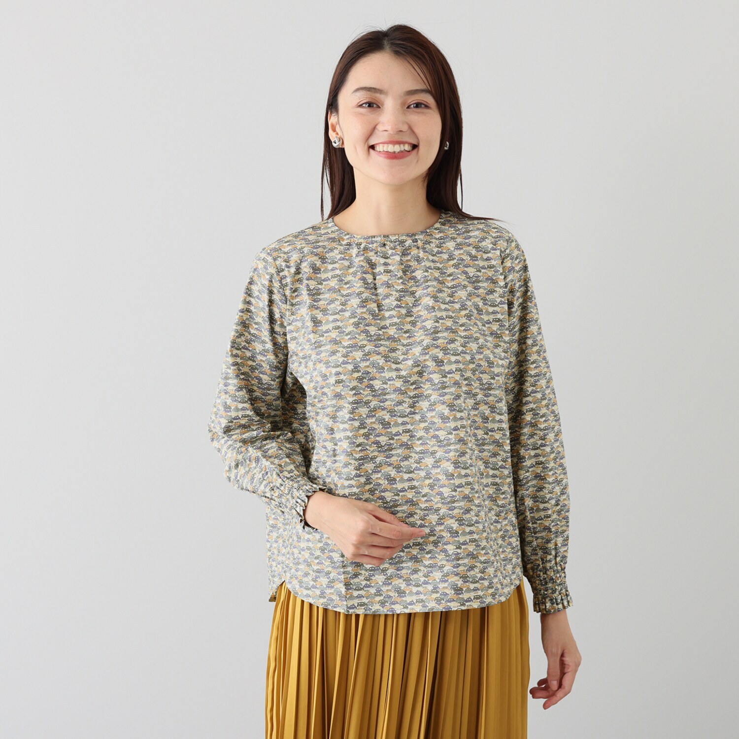 ソソット リバティプリント ポプリンギャザーブラウス