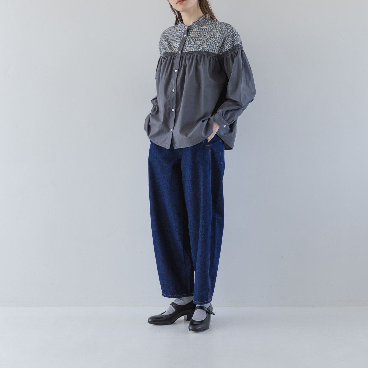 ソソット リバティプリント ゴムシャーリング切替 ブラウス