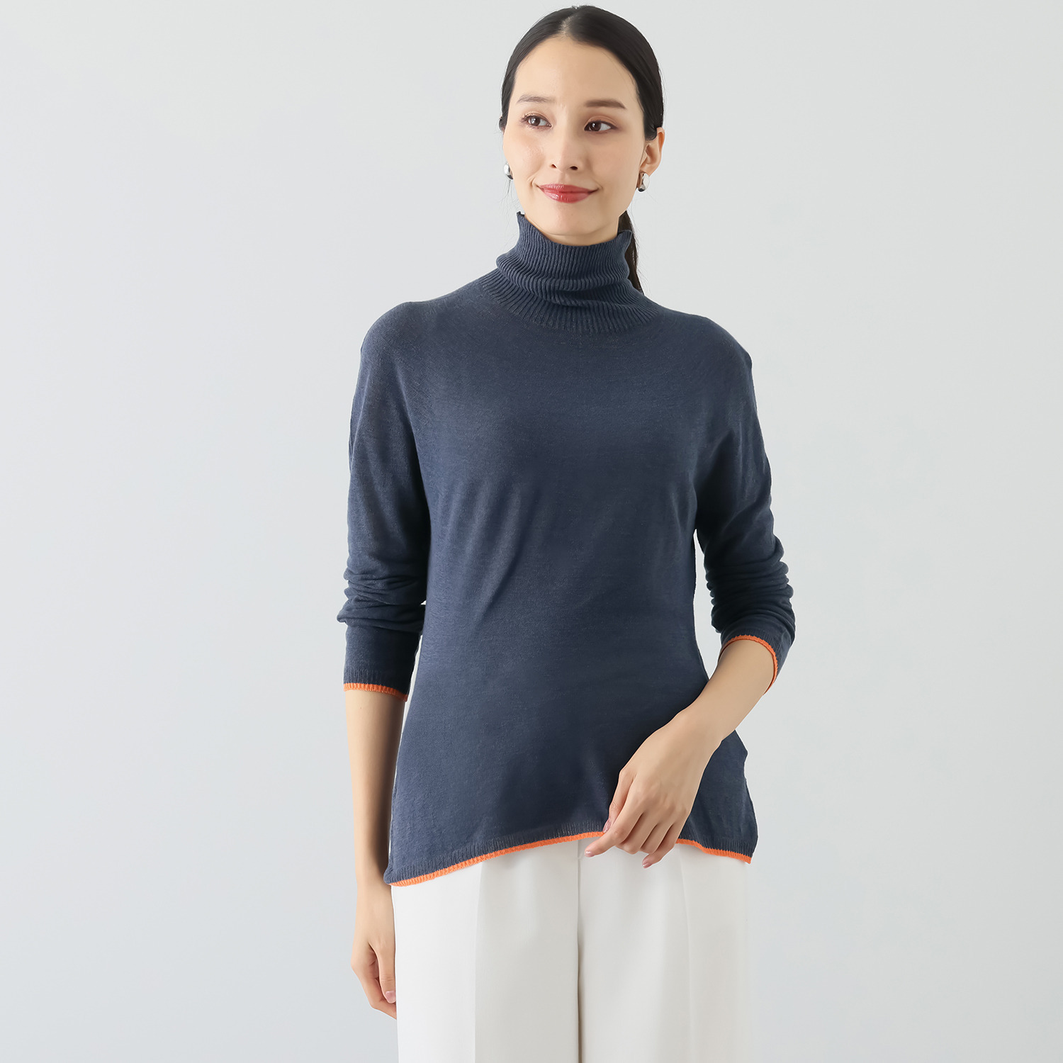 エム　アンド　キョウコ シームレス プルオーバー