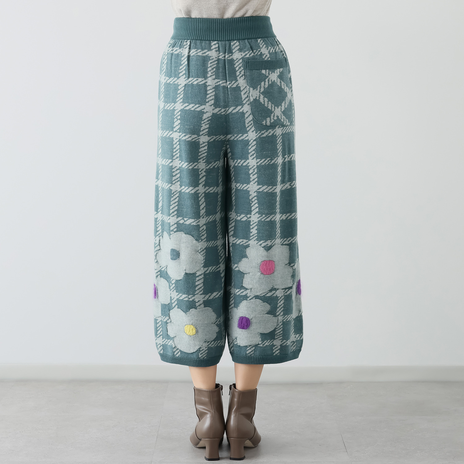 エム　アンド　キョウコ 圧縮ニットパンツ