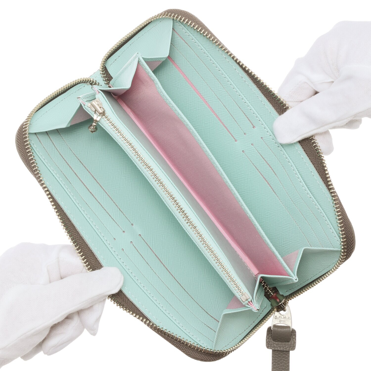 エーディーエムジェイ スパニッシュレザー クリスタルソーイング ラウンドウォレット