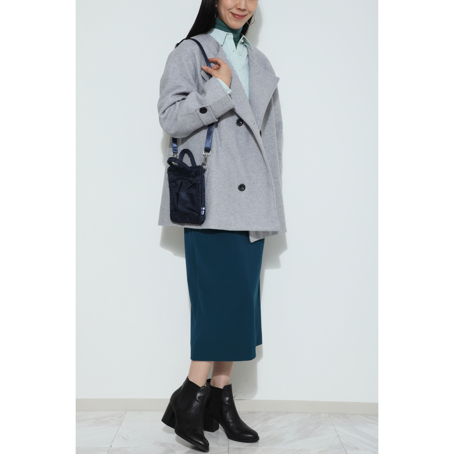 ファンティ コンパクトで収納力抜群 軽くて丈夫な毎日使いたい ２ウェイミニバッグ