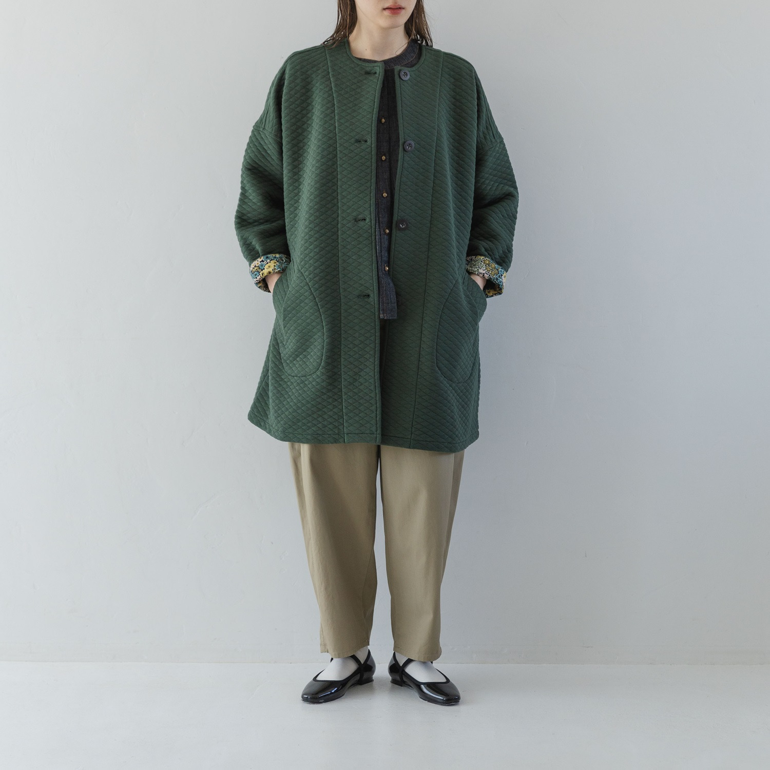 ソソット 綿混キルト リバティプリント アクセント ノーカラーコート