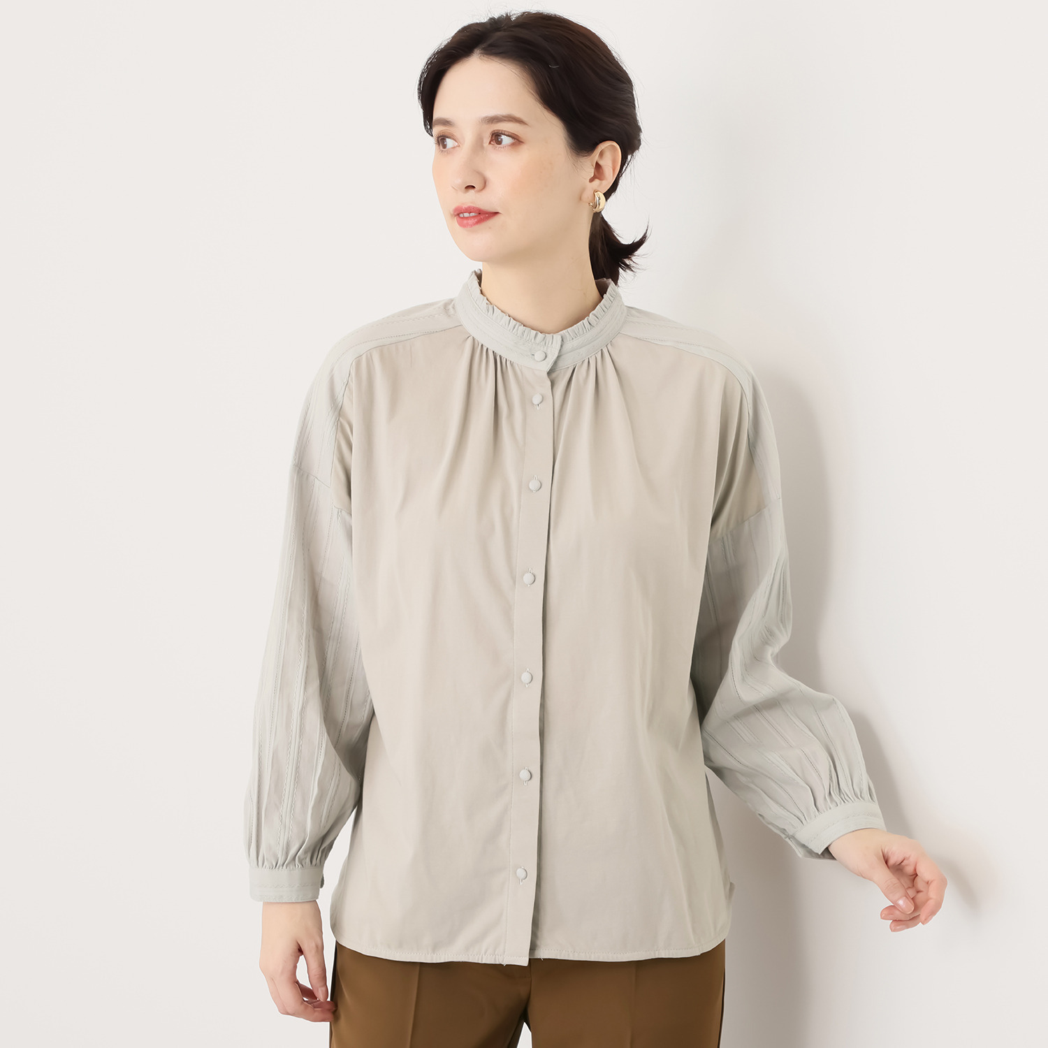 ポンデシャロン ２ウェイ フリルスタンドブラウス