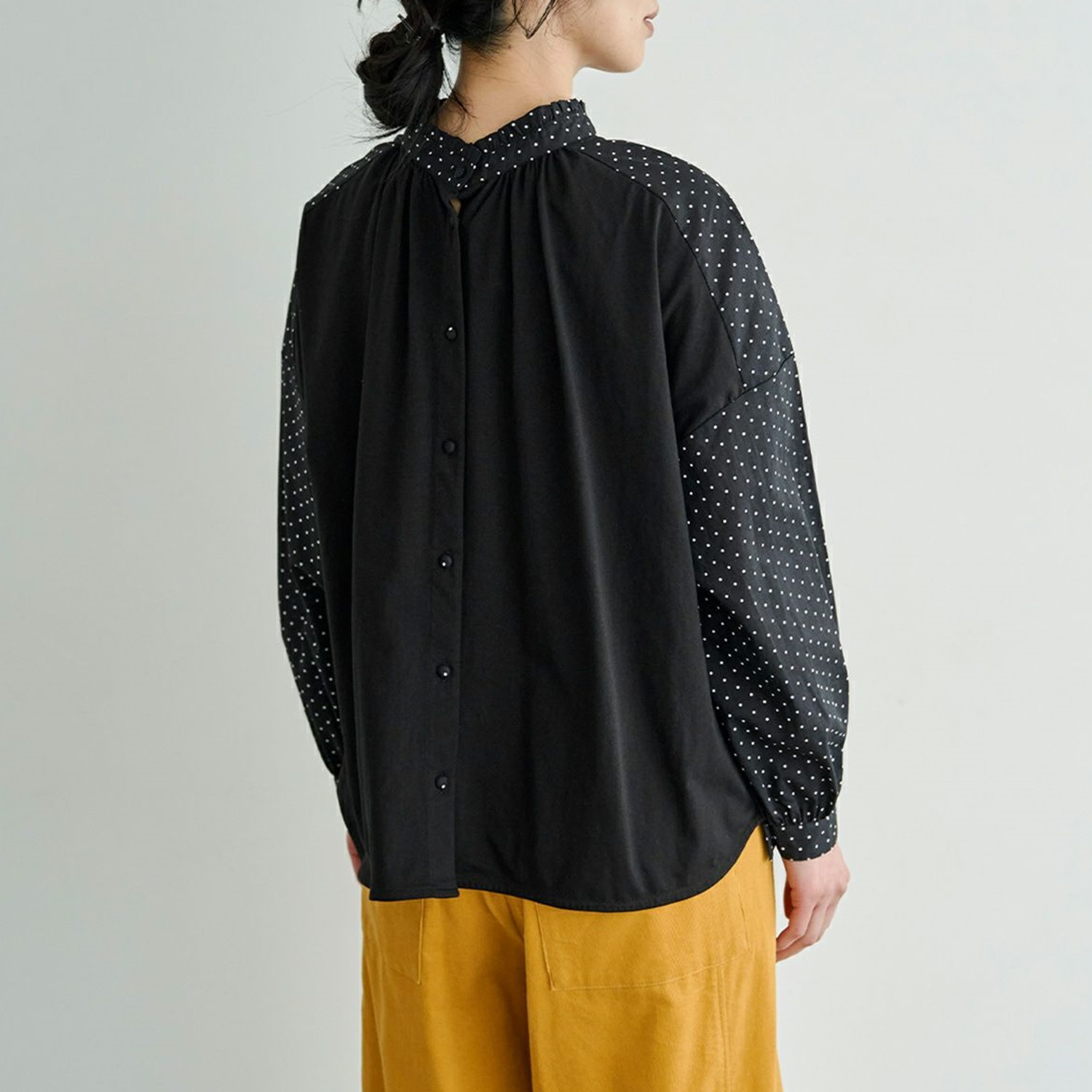 ポンデシャロン ２ウェイ フリルスタンドブラウス