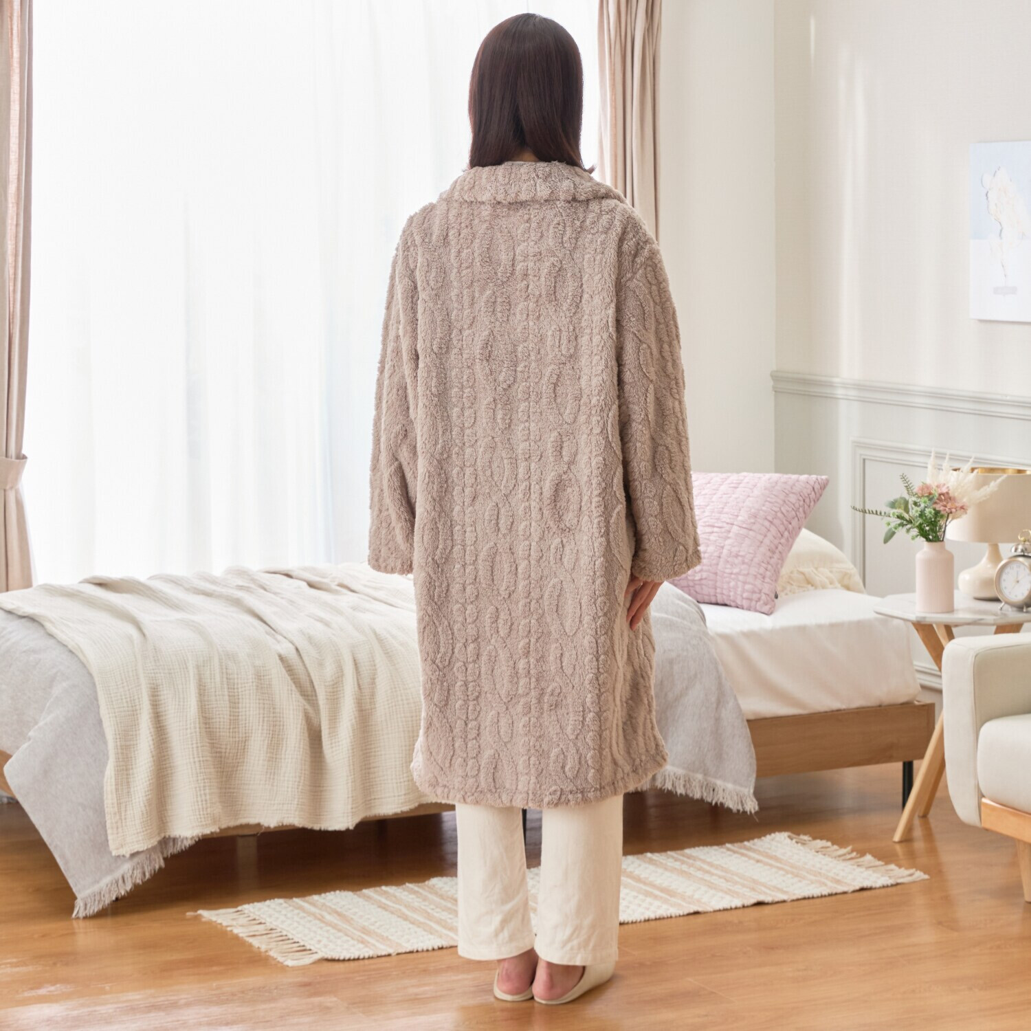 ｎｉｓｈｉｋａｗａ ケーブルニットデザイン あったか着る毛布