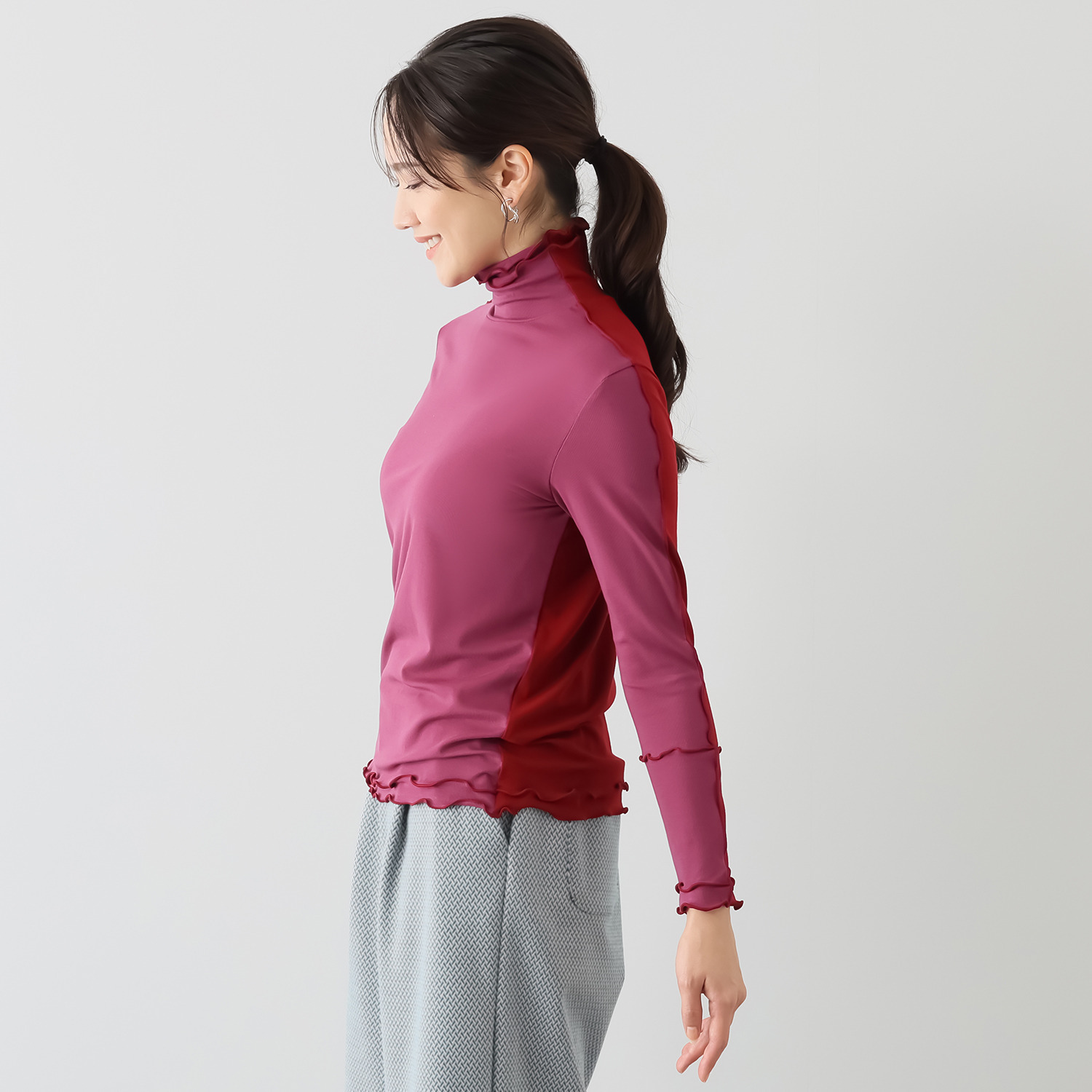 クリン　ヨシキ ベアフライス メロウアクセント バイカラー ２ウェイプルオーバー