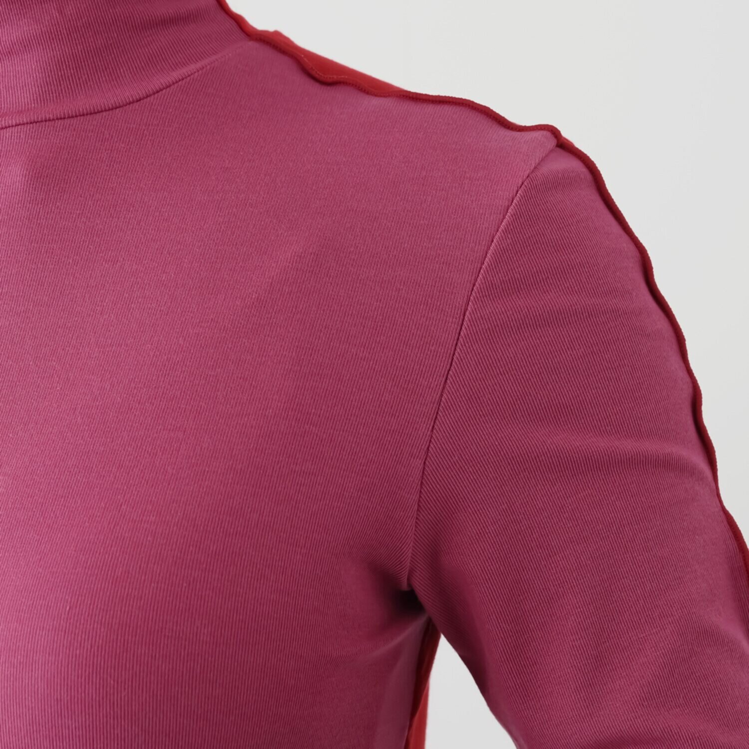 クリン　ヨシキ ベアフライス メロウアクセント バイカラー ２ウェイプルオーバー