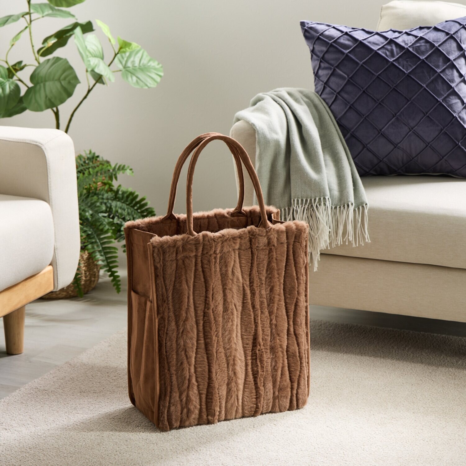 セーブルファータッチ インテリア収納バッグ ＜プティ＞