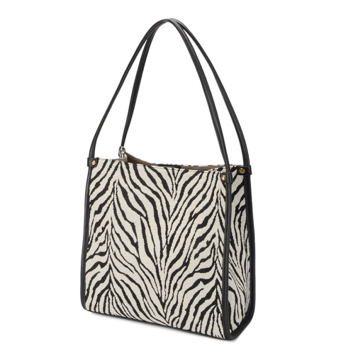 ラルジュ アニマル柄 トートバッグ