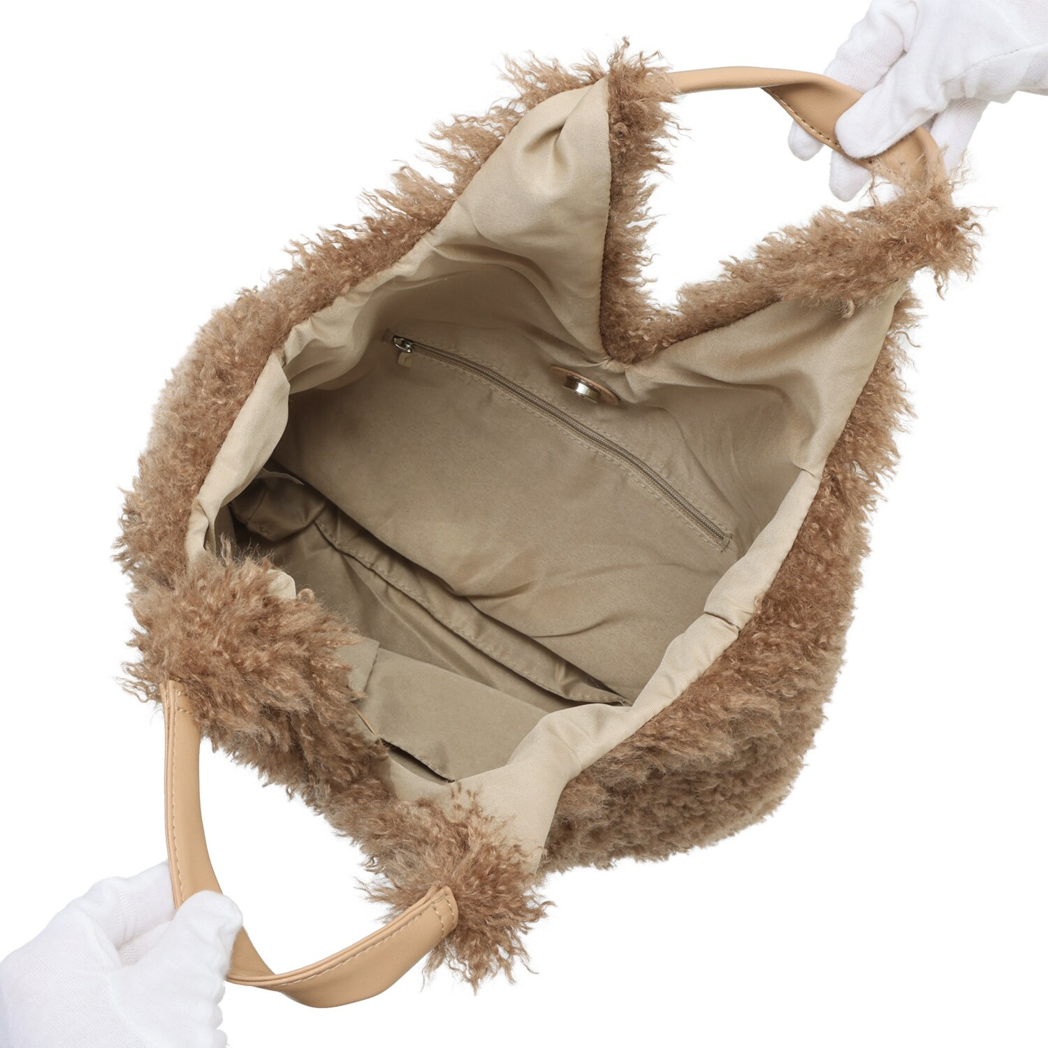 ラルジュ 軽量もけもけ ボリュームトートバッグ