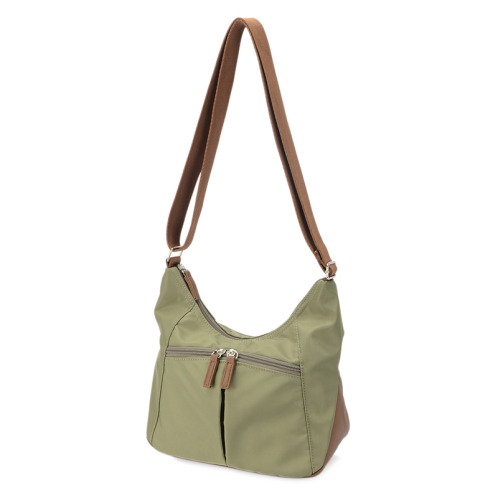 ラルジュ ポケットいっぱい 軽量ショルダーバッグ