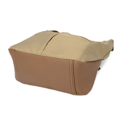 ラルジュ ポケットいっぱい 軽量ショルダーバッグ