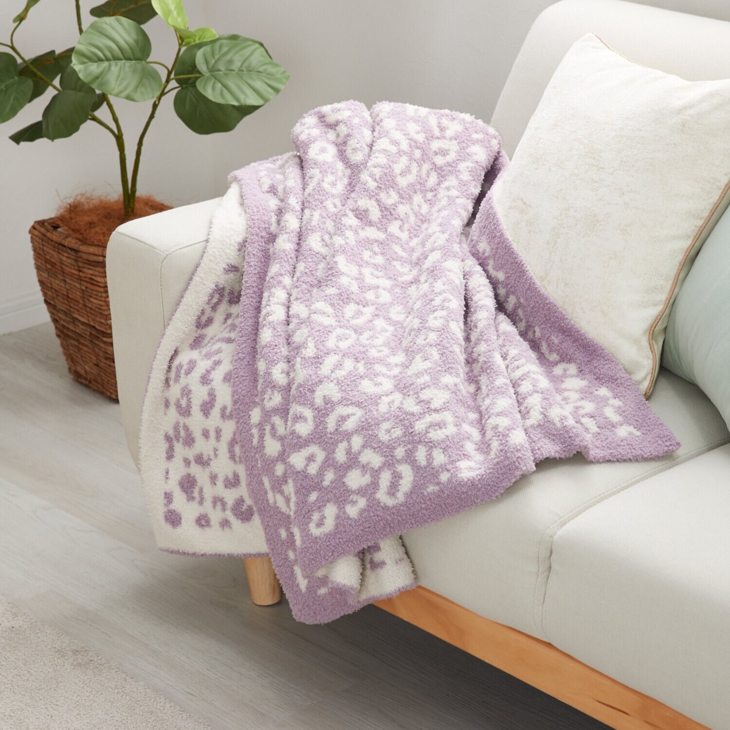 大津毛織 吸湿発熱ホットテックス ふわふわモコモコ ファンシーヤーン ブランケット