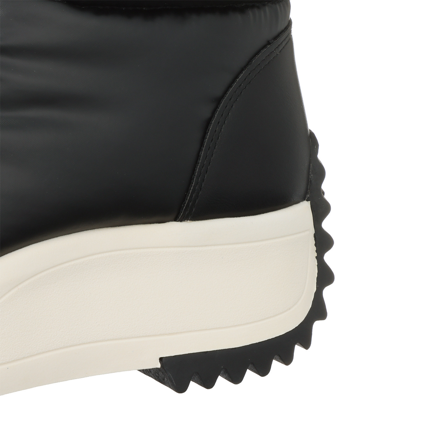 ヌーベルヴォーグ リュクスライン はっ水　中わた 厚底スニーカーブーツ