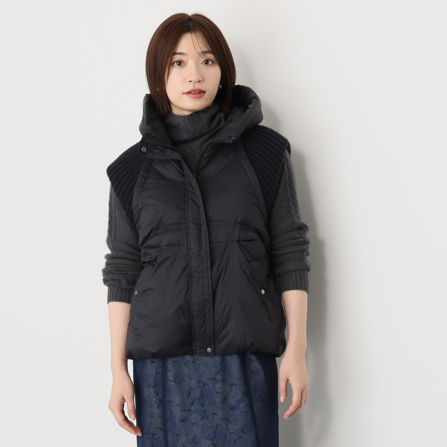 アンリック　オー　ブルー ファイバーダウン ニット切替デザイン フーディーベスト