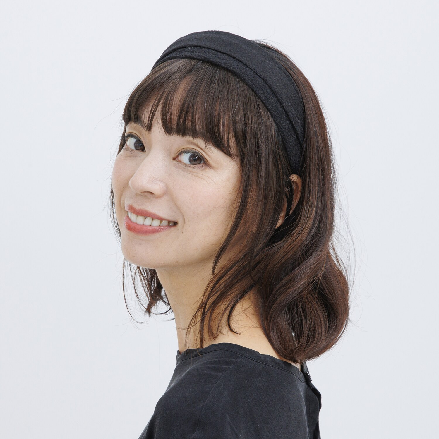 ギンカウィンカ 前髪とお顔周りの毛が 自然に完成 ドレスドヘア 前髪ウィッグ＆ カチューシャ