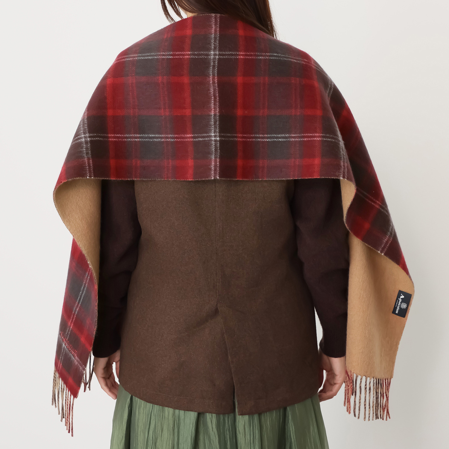 アクアスキュータム ウール１００％ ダブルフェイス チェックマフラー