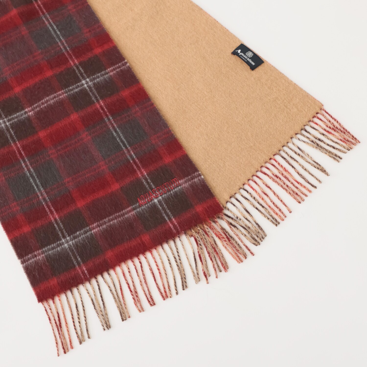 アクアスキュータム ウール１００％ ダブルフェイス チェックマフラー