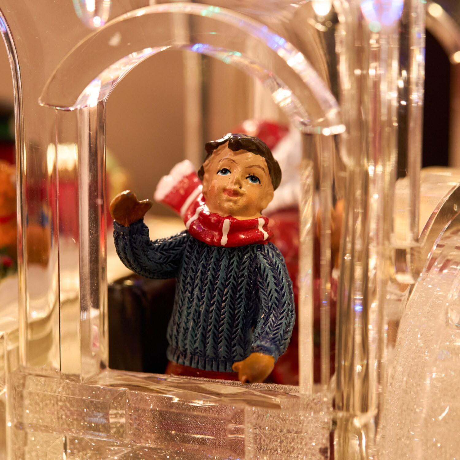 氷のような透明感！ アクリルサンタトレイン ライトスタンド