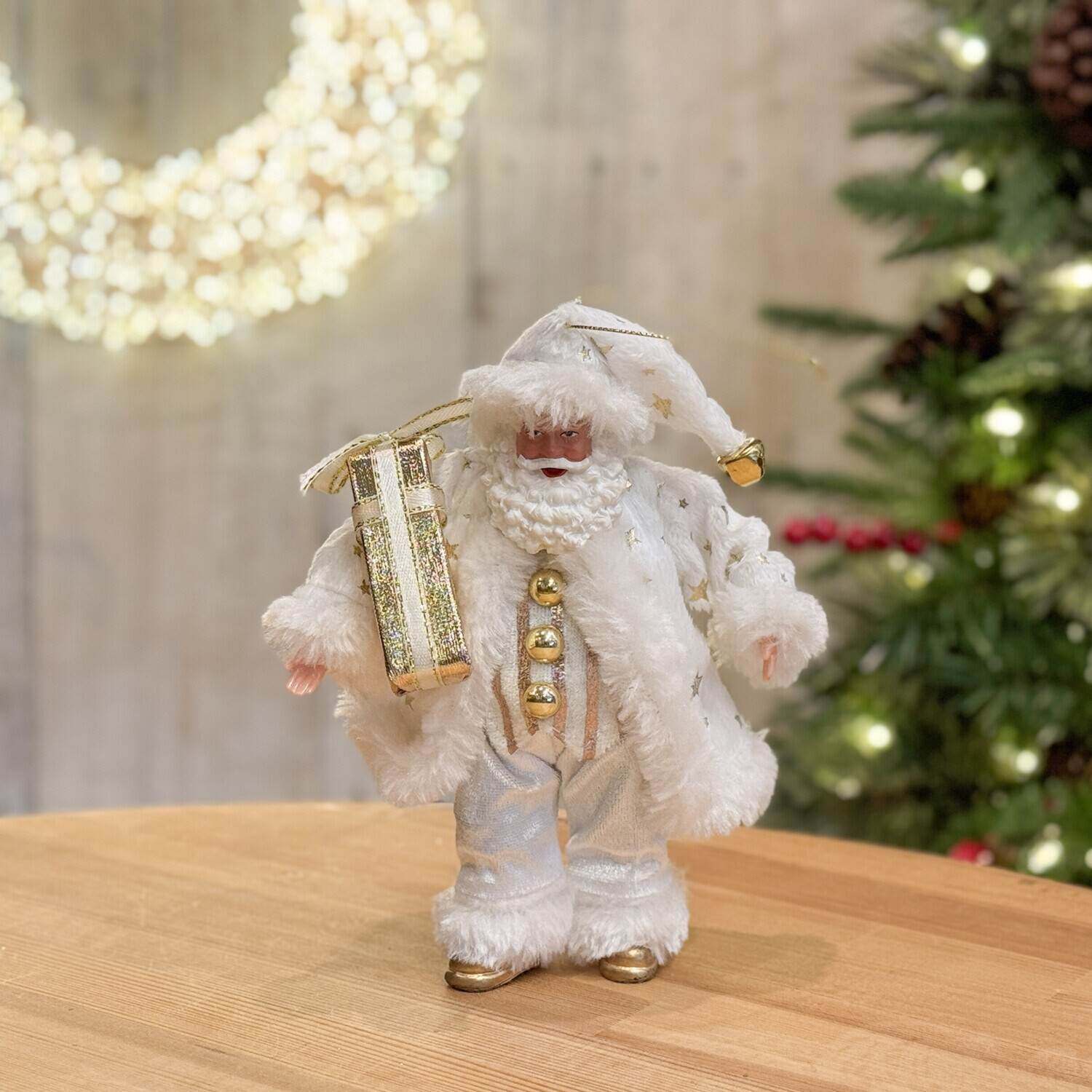 リアルな顔が 可愛くてオシャレ！ サンタオーナメント