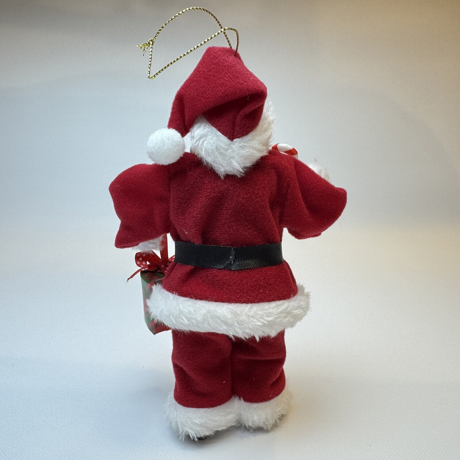 リアルな顔が 可愛くてオシャレ！ サンタオーナメント