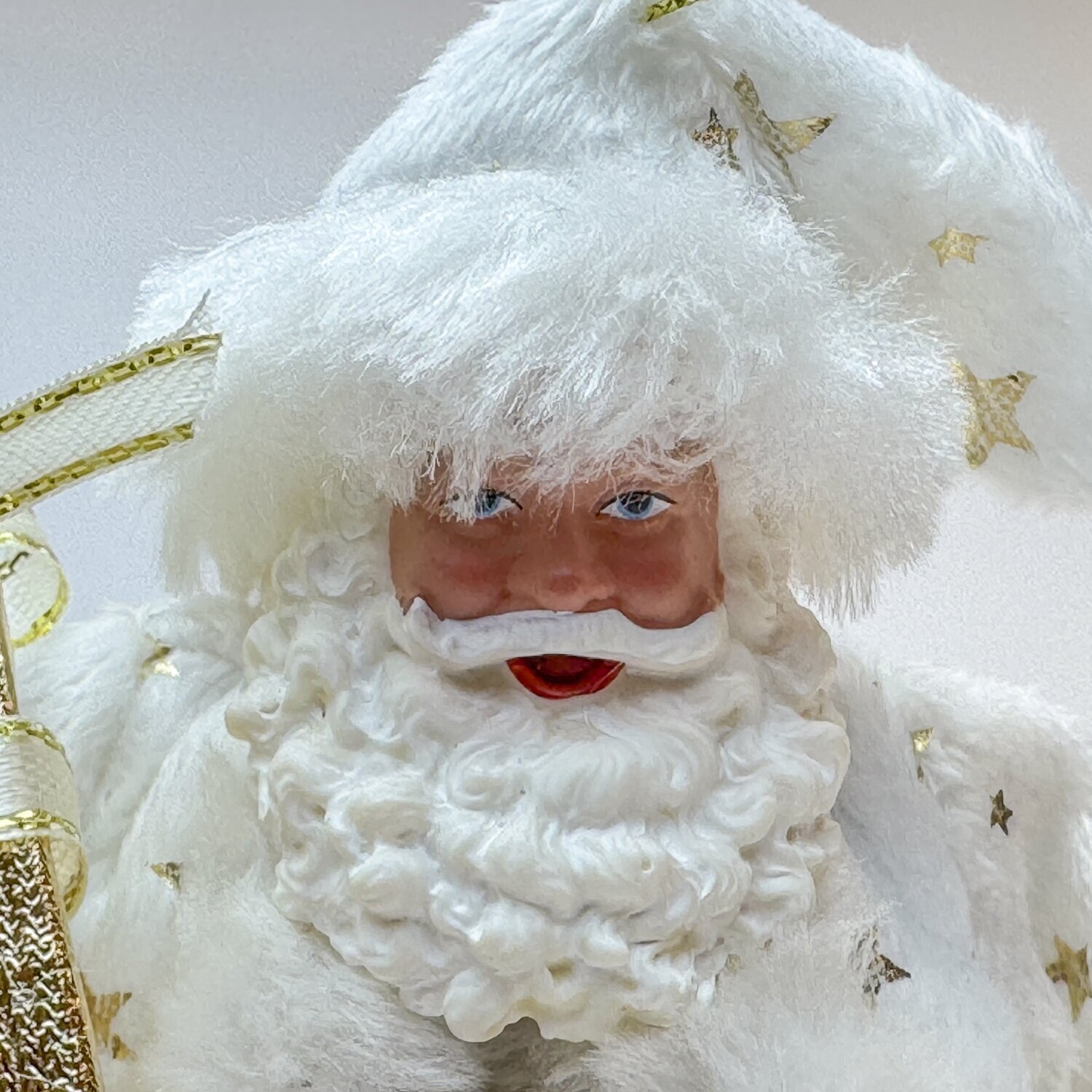 リアルな顔が 可愛くてオシャレ！ サンタオーナメント