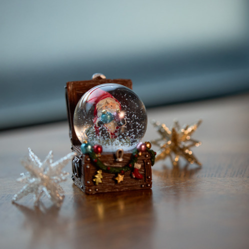 宝箱の中からサンタさん! トレジャーボックスサンタ スノードーム 宝箱の中からサンタさん! トレジャーボックスサンタ スノードーム