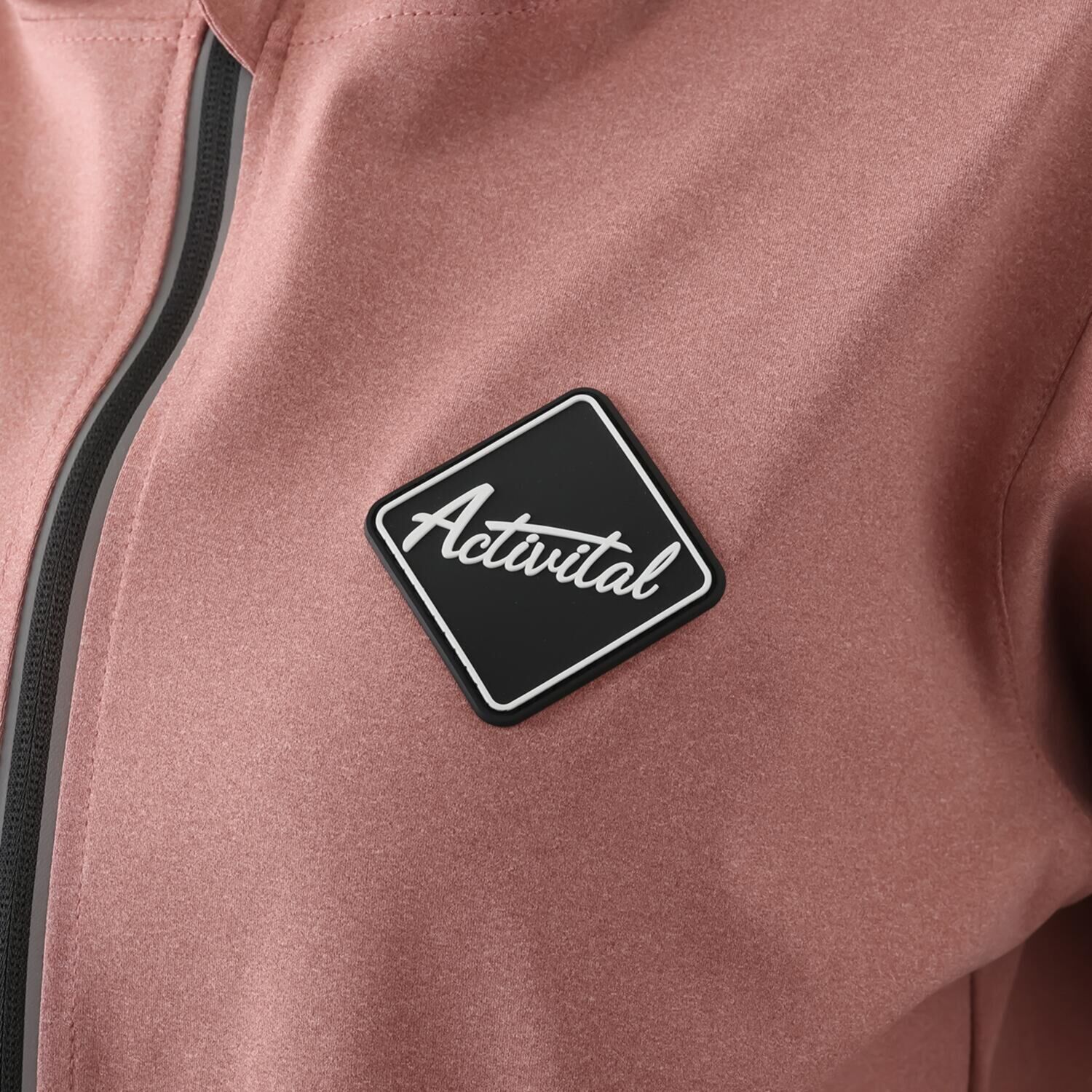 温かさ、着心地を追求！ 着て温か！動いて発汗！ アクティバイタル ストレッチ 魔法瓶サーモスーツ